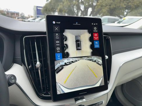 New 2026 Volvo XC60 B5 Ultra w/ Protection Package Premier image 23