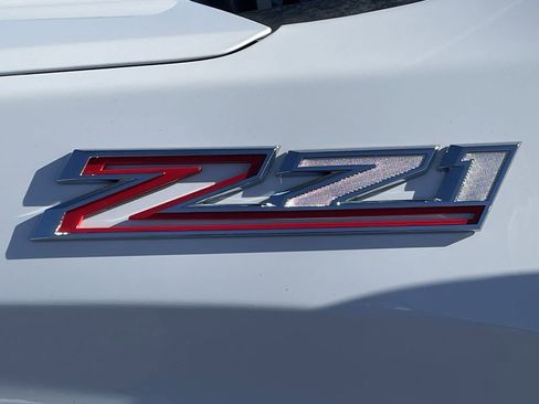 Used 2025 Chevrolet Silverado 1500 Custom Trail Boss image 30