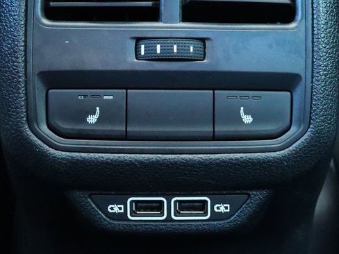 Used 2020 Volkswagen Passat 2.0T SEL image 33