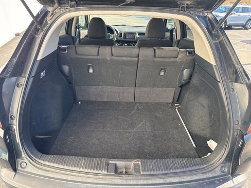 Used 2017 Honda HR-V EX image 5