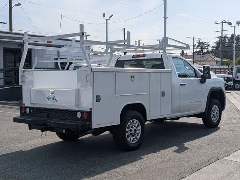 New 2026 GMC Sierra 2500 Pro RWD image 7