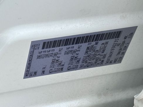 Used 2023 Nissan Rogue SV FWD image 34