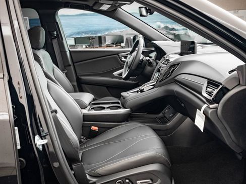 Certified 2025 Acura RDX SH-AWD image 22