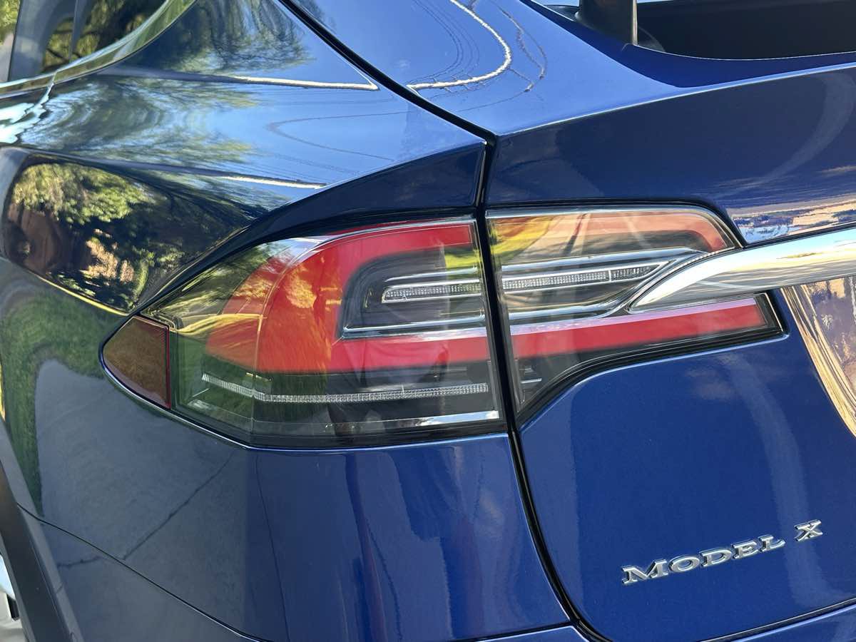 Used 2018 Tesla Model X 100D AWD/4WD image 55