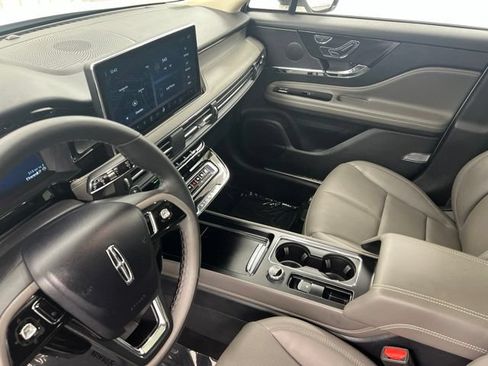 Used 2023 Lincoln Corsair AWD w/ Equipment Group 101A image 21