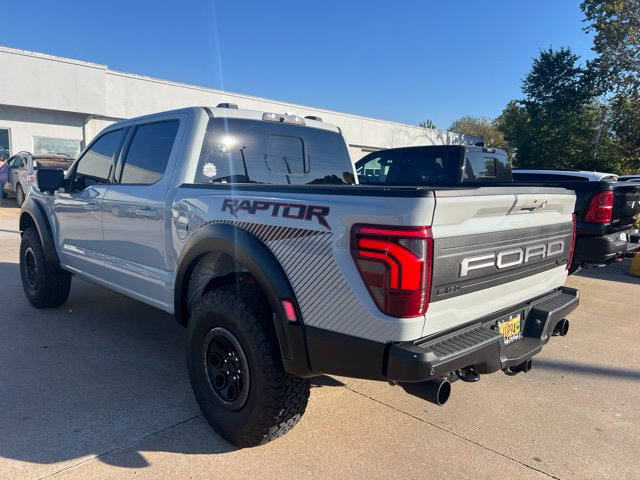 Used 2026 Ford F150 Raptor AWD/4WD image 4