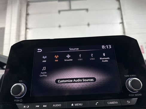 Used 2025 Nissan Pathfinder S AWD/4WD image 31