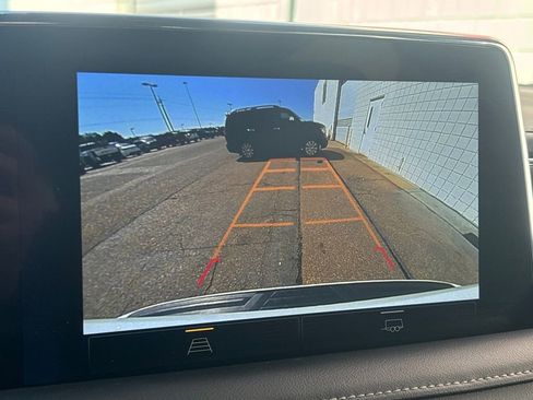 Used 2023 Chevrolet Tahoe Premier image 10