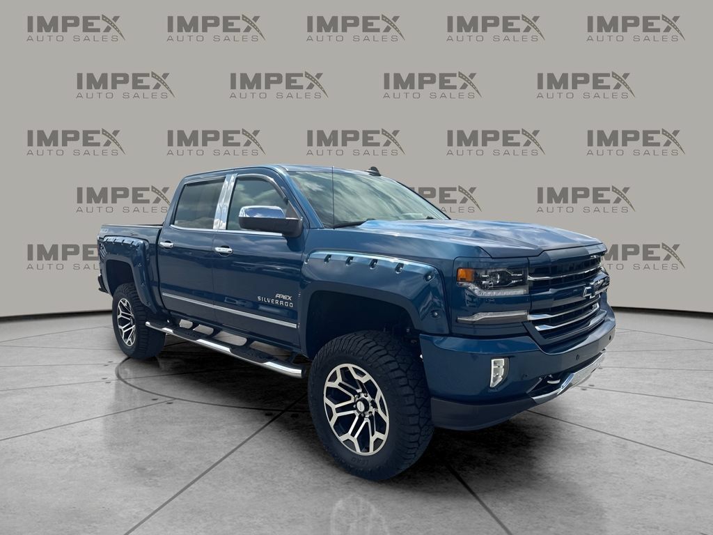Used 2017 Chevrolet Silverado 1500 LTZ Z71 w/ LTZ Plus Package AWD/4WD image 7