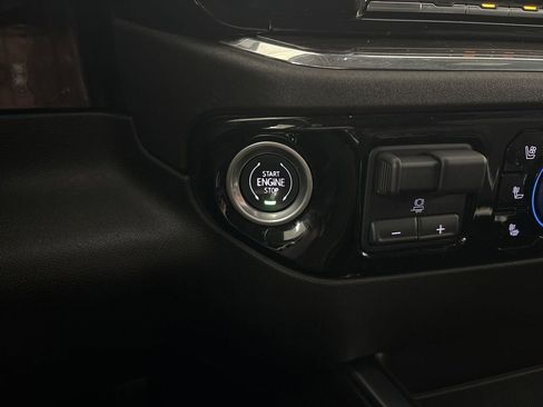 Used 2024 Chevrolet Silverado 1500 LTZ image 51