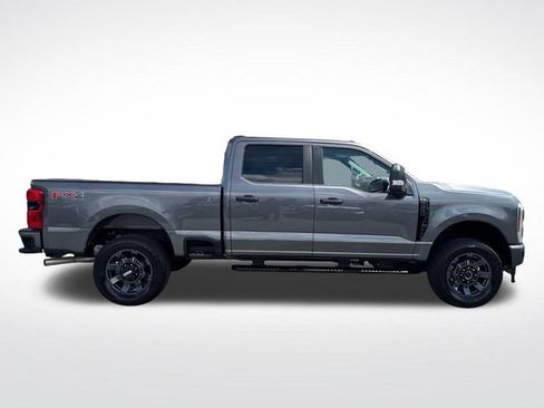 Used 2026 Ford F250 XL w/ STX Appearance Package AWD/4WD image 7