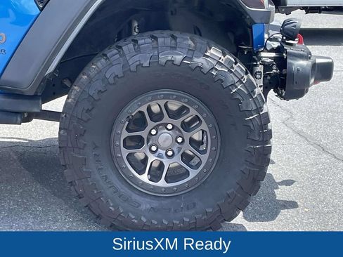 Certified 2021 Jeep Wrangler Unlimited Rubicon w/ Xtreme Recon 35" Tire Package AWD/4WD image 11