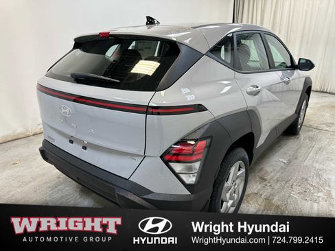 New 2026 Hyundai Kona SE image 6