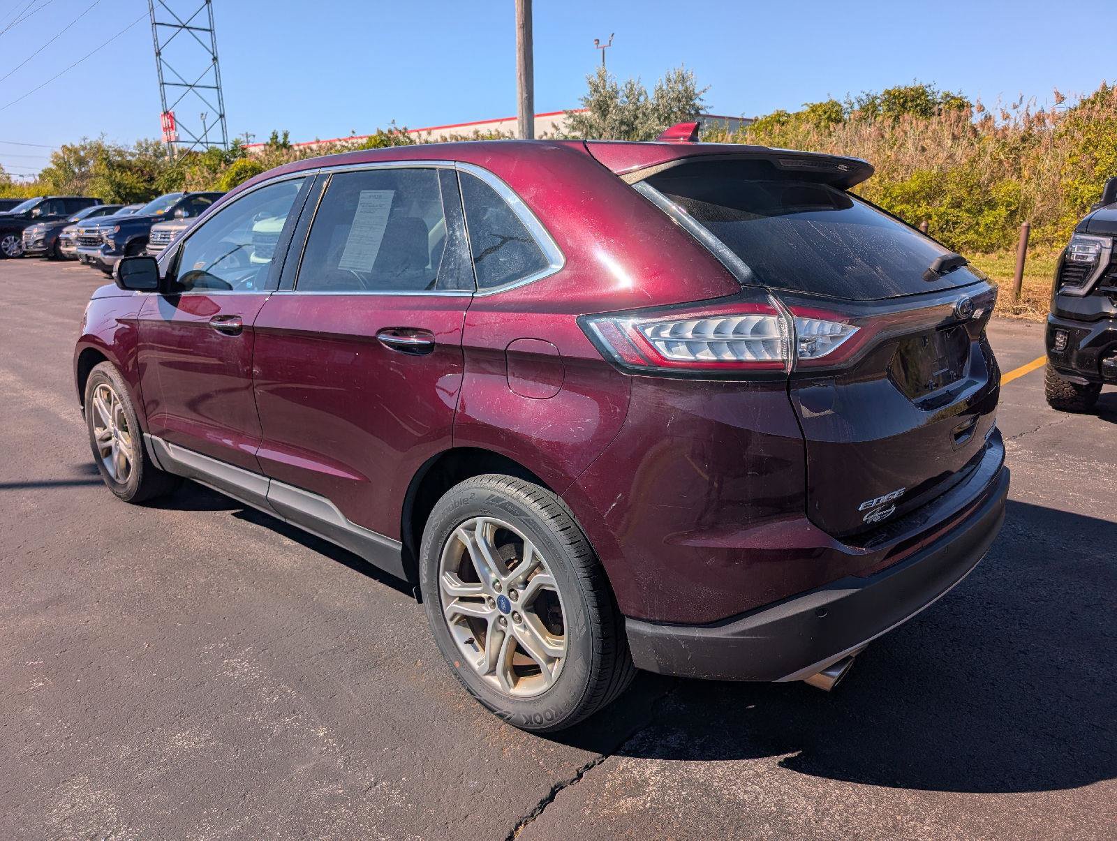 Used 2017 Ford Edge Titanium w/ Equipment Group 301A AWD/4WD image 8
