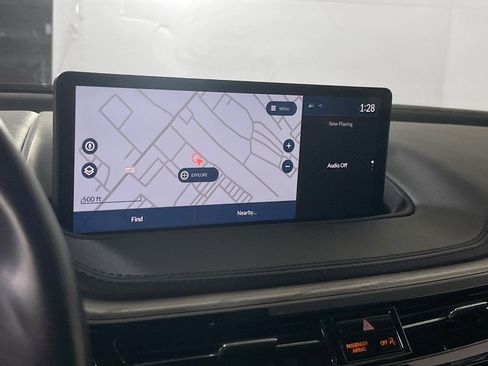 Used 2022 Acura MDX SH-AWD w/ Advance Package image 13