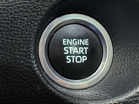 Certified 2023 Toyota Corolla Cross XLE w/ Convenience Package image 21