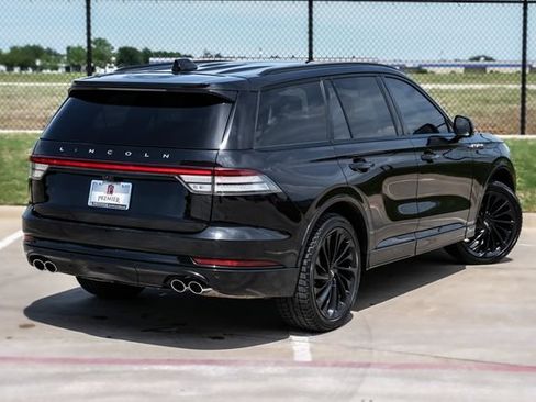 Used 2025 Lincoln Aviator Reserve w/ Jet Appearance Package AWD/4WD image 9