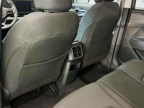 Used 2024 Kia Sportage LX image 27