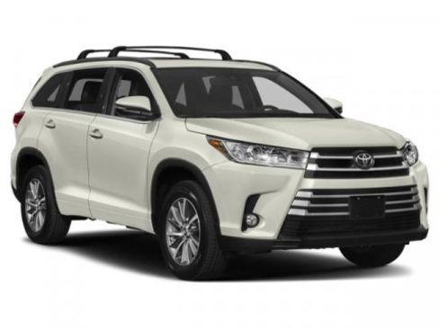 Certified 2019 Toyota Highlander XLE image 6