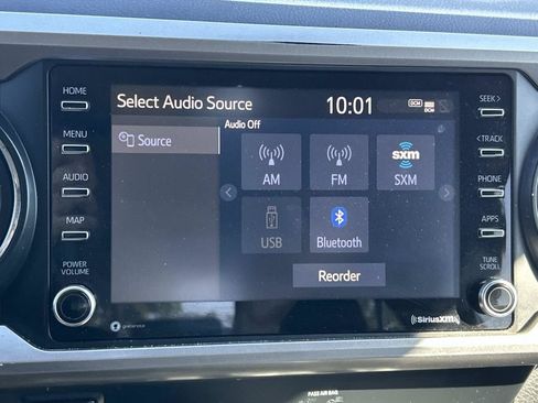 Used 2020 Toyota Tacoma SR5 RWD image 32