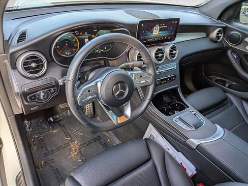 Certified 2022 Mercedes-Benz GLC 300 4MATIC image 10