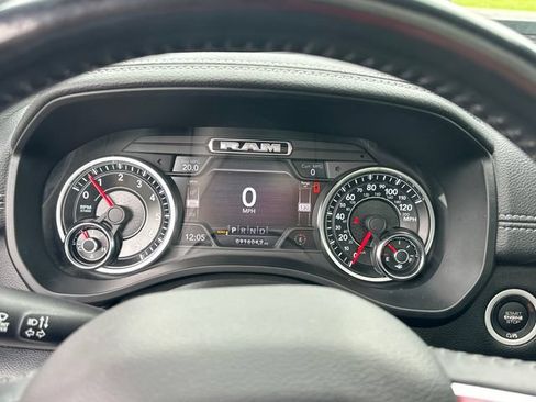 Used 2021 RAM 1500 Laramie AWD/4WD image 23