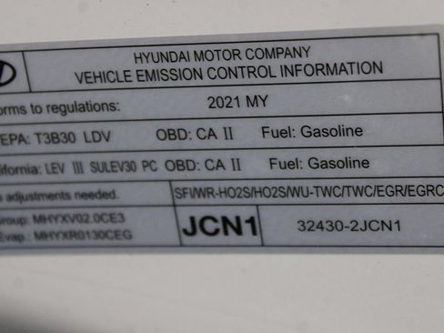 Used 2021 Hyundai Elantra SEL FWD image 32