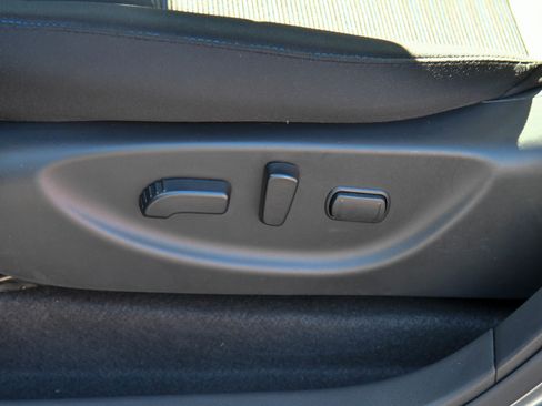 Used 2024 Nissan Leaf SV Plus image 16