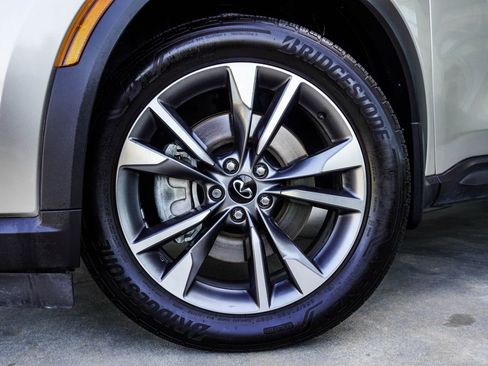 Used 2023 INFINITI QX60 Luxe w/ Cargo Package AWD/4WD image 4