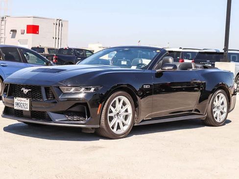 Used 2024 Ford Mustang GT Premium RWD image 7