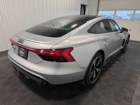 Used 2024 Audi e-tron GT Premium Plus w/ Performance Package image 4