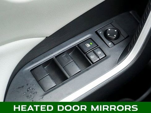 Used 2020 Toyota RAV4 XLE image 26