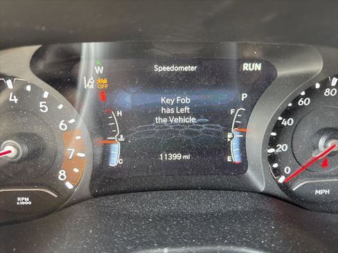 Certified 2023 Jeep Compass Limited image 22