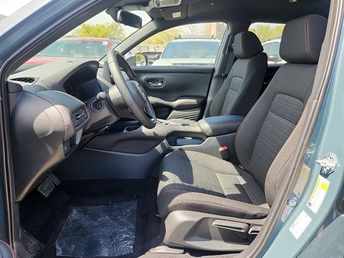 New 2026 Honda HR-V Sport image 9