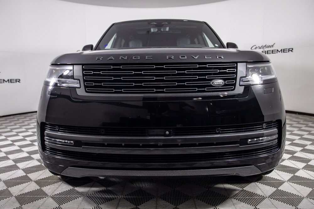 Used 2024 Land Rover Range Rover Long Wheelbase SE AWD/4WD image 5