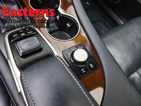 Used 2019 Lexus RX 350 AWD w/ Navigation Package image 22