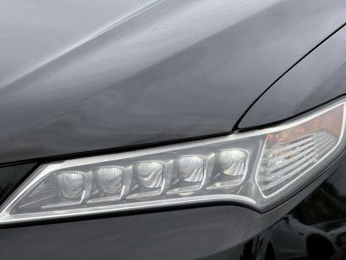 Used 2015 Acura TLX FWD image 19