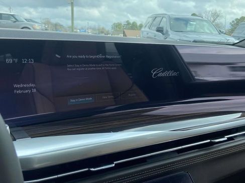 New 2026 Cadillac Escalade Luxury image 19