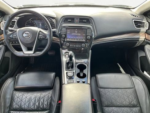 Used 2016 Nissan Maxima Platinum image 13