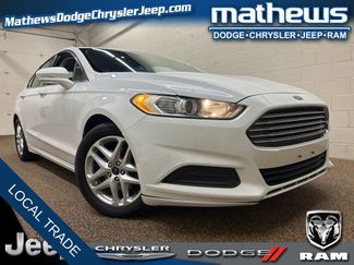 Used 2016 Ford Fusion SE video 1