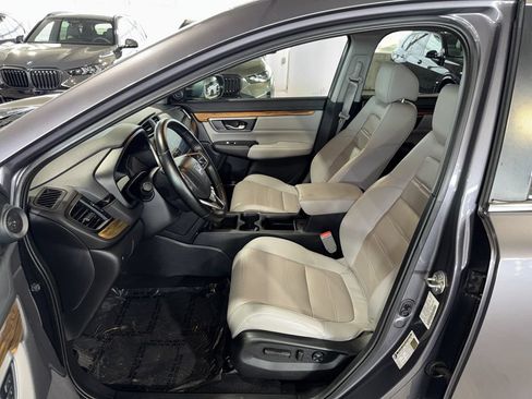 Used 2018 Honda CR-V Touring image 18