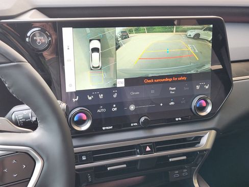 New 2026 Lexus RX 450h AWD image 12