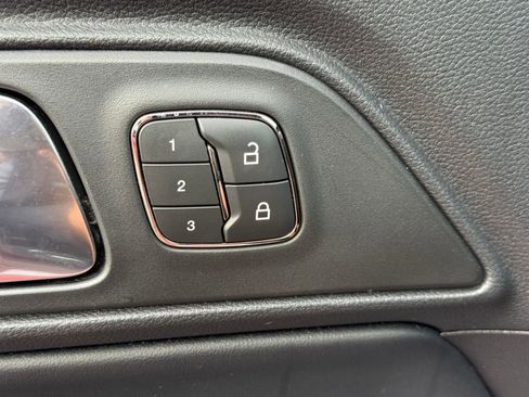 Certified 2019 Ford Mustang GT Premium w/ Equipment Group 401A image 24