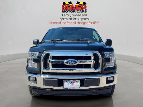 Used 2017 Ford F150 XLT w/ Trailer Tow Package image 8