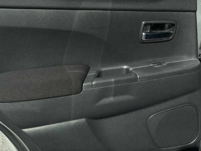 Used 2024 Mitsubishi Outlander Sport ES AWD/4WD image 19