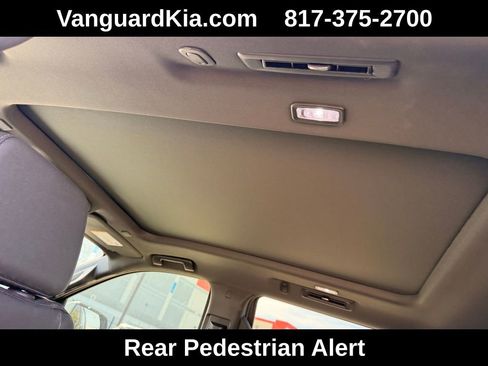 Used 2024 Chevrolet Tahoe Z71 w/ Luxury Package image 27