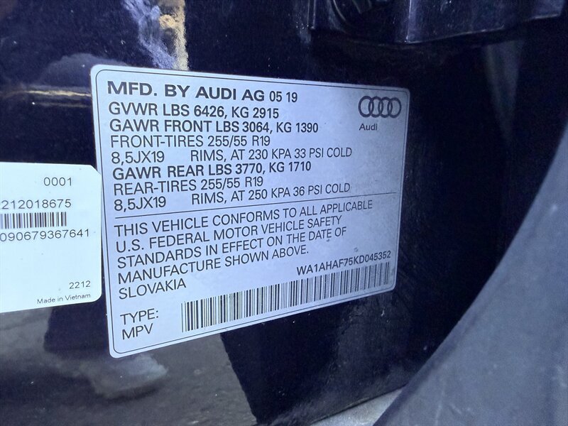 Used 2019 Audi Q7 2.0T Premium AWD/4WD image 35