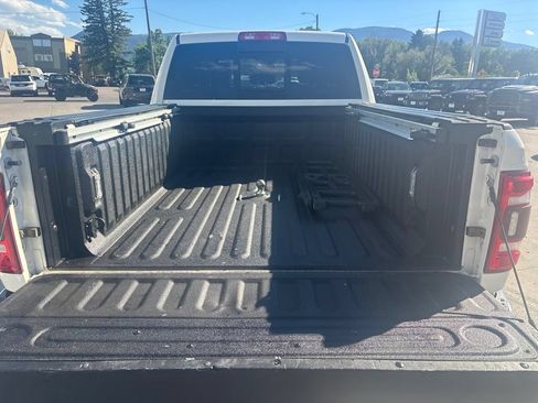 Used 2021 RAM 2500 Limited AWD/4WD image 14
