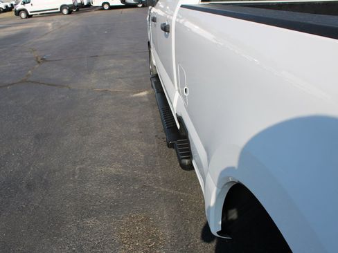 Used 2024 Ford F250 XL w/ FX4 Off-Road Package AWD/4WD image 17