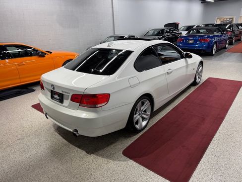 Used 2009 BMW 335i xDrive Coupe AWD/4WD image 13